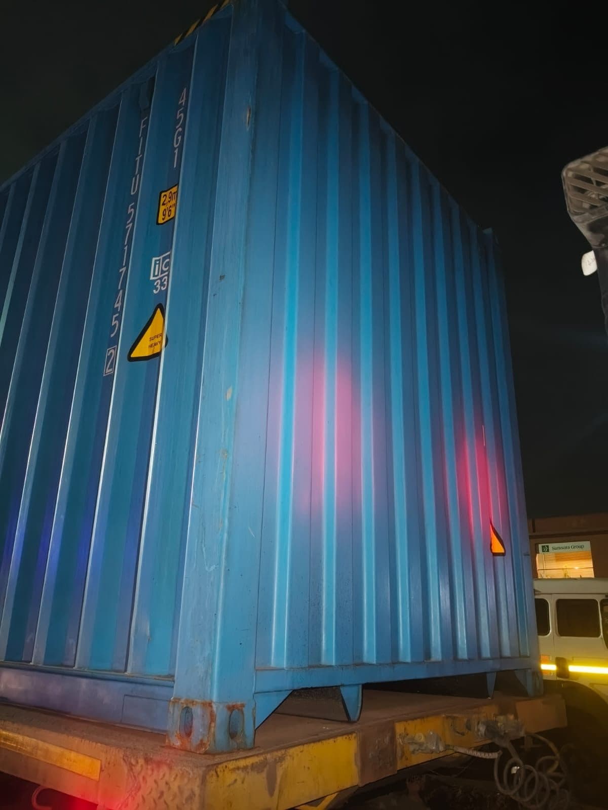 Loaded container inspection in Mundra, photograph 3